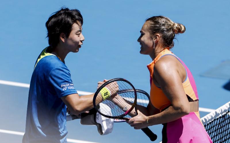 白卓璇不敌萨巴伦卡止步澳网次轮,直言和世界第一交手挺开心